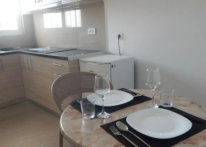 Aparthotel Bel Air Himare