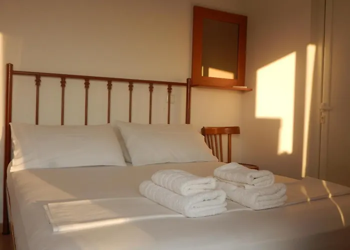 Bel Air Aparthotel Himare