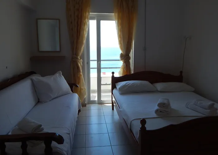 Bel Air Aparthotel Himare