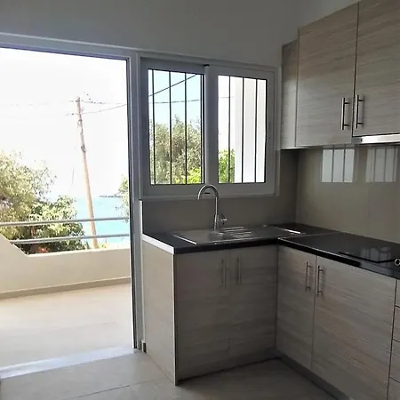 Bel Air Aparthotel Himare