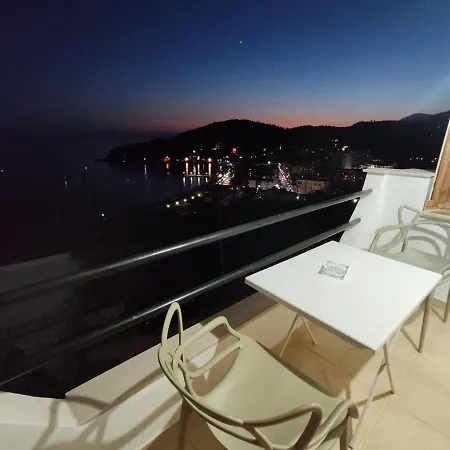 Bel Air Lägenhetshotell Himare