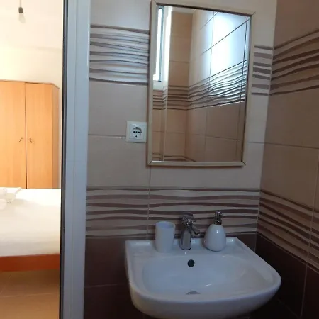 Aparthotel Bel Air Himare