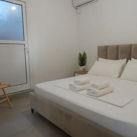 Bel Air Himare