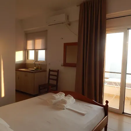 Lägenhetshotell Bel Air Himare