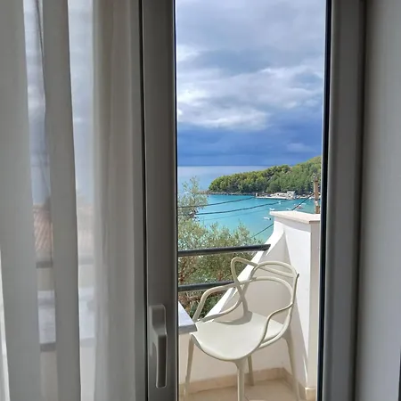 Lägenhetshotell Bel Air Himare