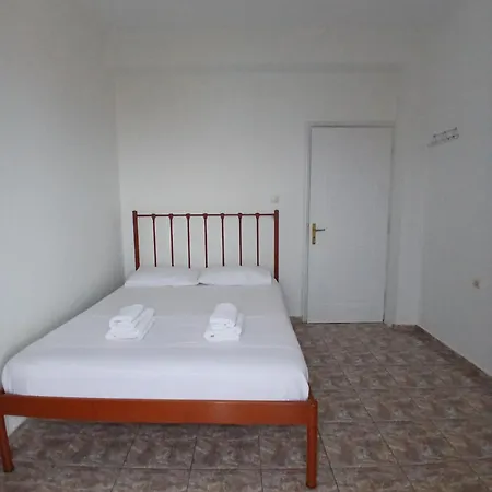 Bel Air Lägenhetshotell Himare